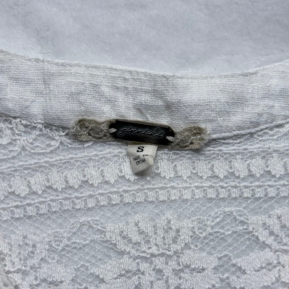 Gimmicks‎ White Embroidered Lace Boho Bell Sleeve Blouse Top Womens Size S - Picture 3 of 6